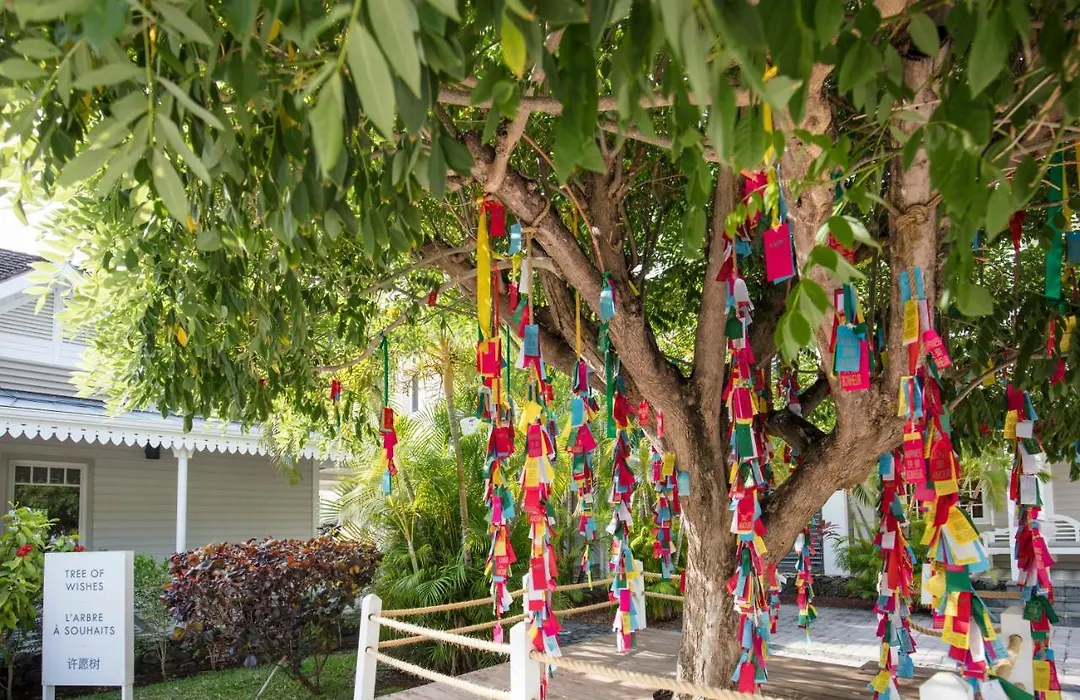 LUX* Saint Gilles Resort-1